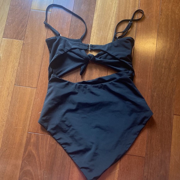 Mara Hoffman Kia bathing suit - size medium or large - Picture 3 of 5